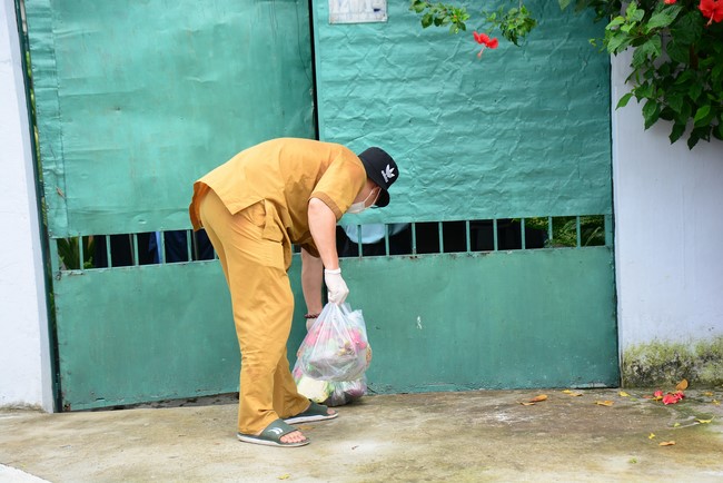Chùa Hoằng Pháp: Tiếp tục hỗ trợ người dân khó khăn trong đại dịch Covid (đợt 6)