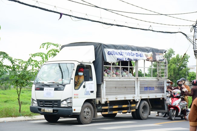 Chùa Hoằng Pháp: Tiếp tục hỗ trợ người dân khó khăn trong đại dịch Covid (đợt 6)