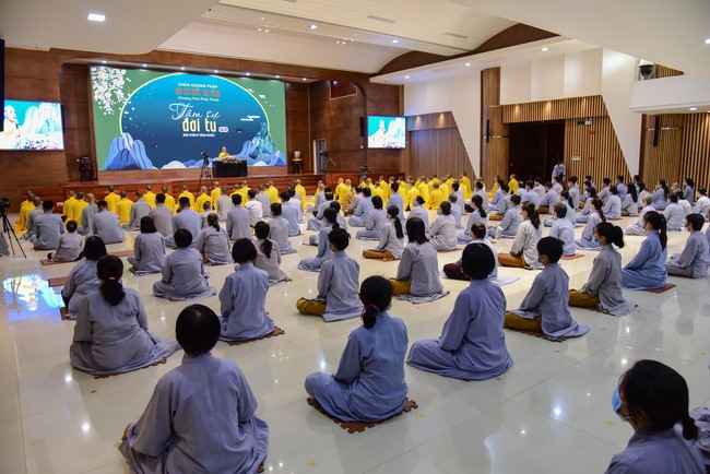 The 18th Dharma Talk Program: Confidences in the life of cultivation.