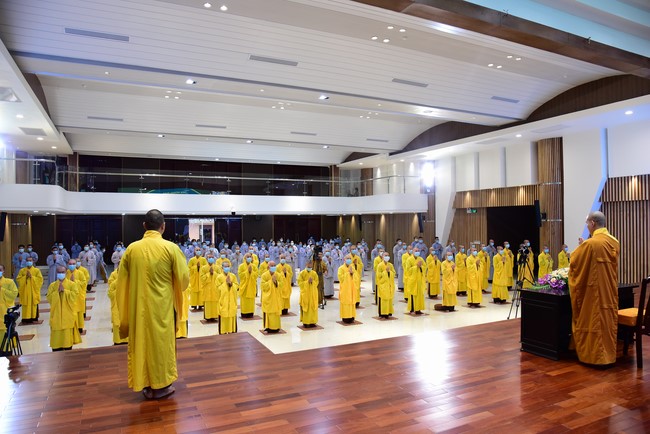 The 18th Dharma Talk Program: Confidences in the life of cultivation.