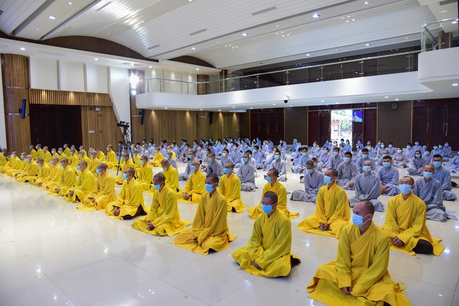 The 18th Dharma Talk Program: Confidences in the life of cultivation.