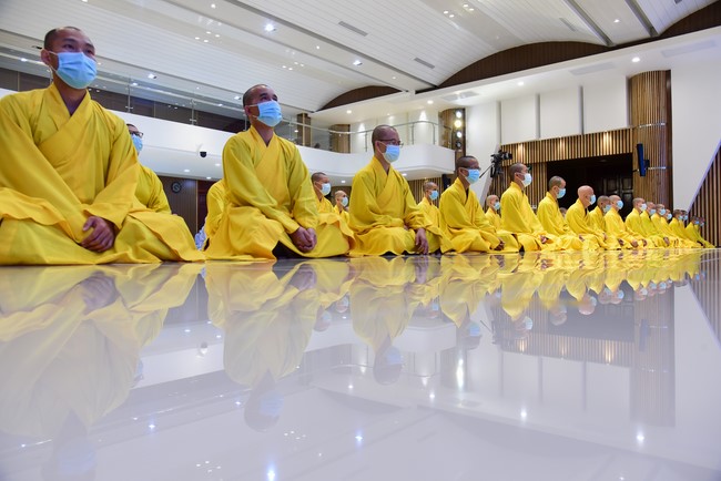 The 18th Dharma Talk Program: Confidences in the life of cultivation.