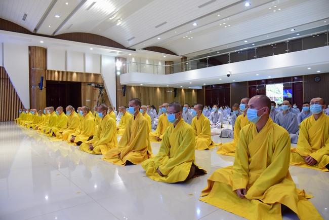 The 18th Dharma Talk Program: Confidences in the life of cultivation.