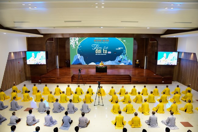 The 18th Dharma Talk Program: Confidences in the life of cultivation.