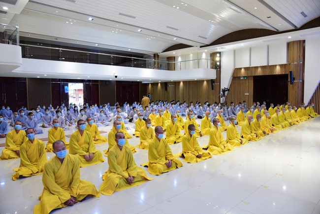 The 18th Dharma Talk Program: Confidences in the life of cultivation.