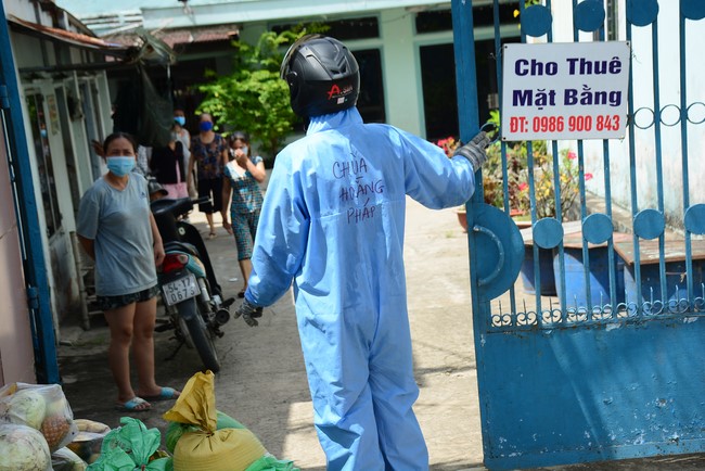 Continuing to support people in need in the Covid-19 pandemic of Hoang Phap Pagoda (series 11)