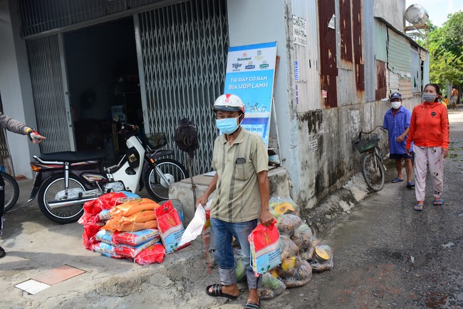 Continuing to support people in need in the Covid-19 pandemic of Hoang Phap Pagoda (series 11)