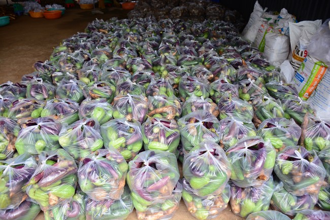 Continuing to support people in need in the Covid-19 pandemic of Hoang Phap Pagoda (series 12)