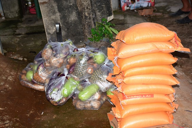 Continuing to support people in need in the Covid-19 pandemic of Hoang Phap Pagoda (series 12)