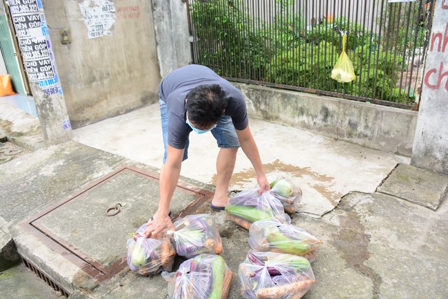 Continuing to support people in need in the Covid-19 pandemic of Hoang Phap Pagoda (series 12)