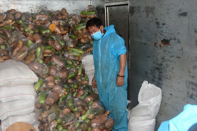 Continuing to support people in need in the Covid-19 pandemic of Hoang Phap Pagoda (series 12)