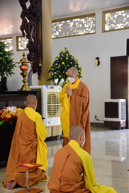 Pravaranà Ceremony at Hoang Phap Pagoda