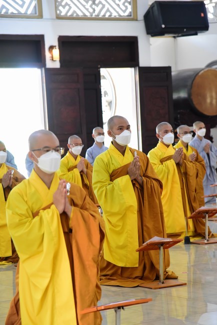 Pravaranà Ceremony at Hoang Phap Pagoda