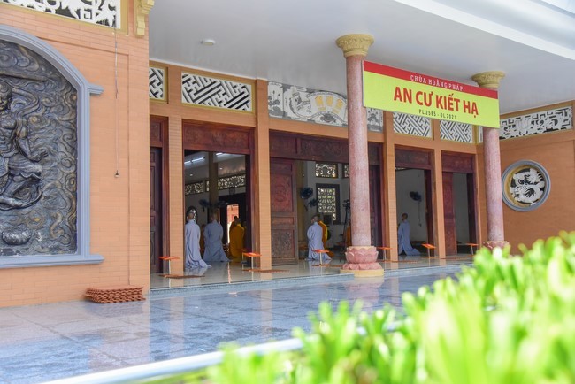 Pravaranà Ceremony at Hoang Phap Pagoda