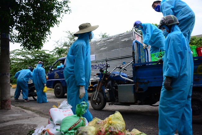 Continuing to support people in need in the Covid-19 pandemic of Hoang Phap Pagoda (series 9)