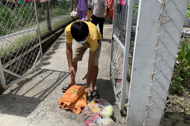 Continuing to support people in need in the Covid-19 pandemic of Hoang Phap Pagoda (series 10)