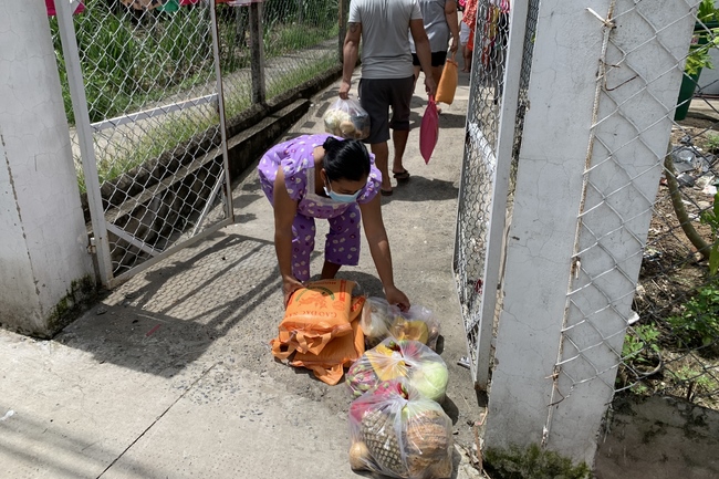 Continuing to support people in need in the Covid-19 pandemic of Hoang Phap Pagoda (series 10)