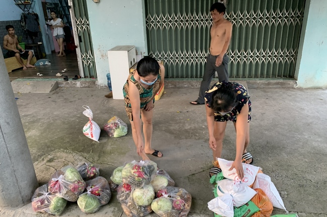 Continuing to support people in need in the Covid-19 pandemic of Hoang Phap Pagoda (series 10)