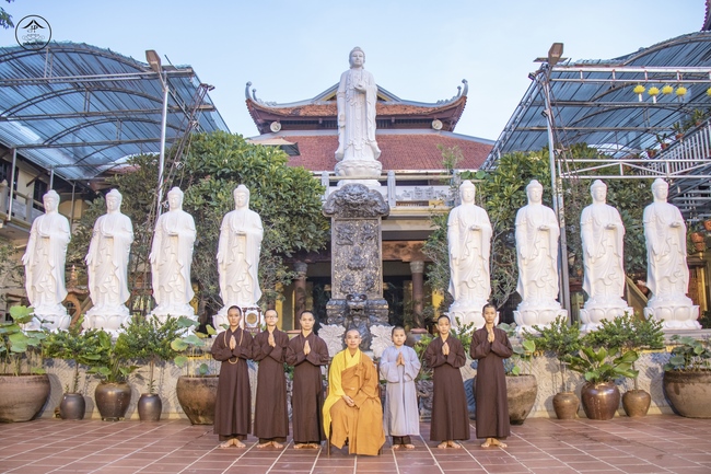 Being still the fragrance of virtue to thousands of years