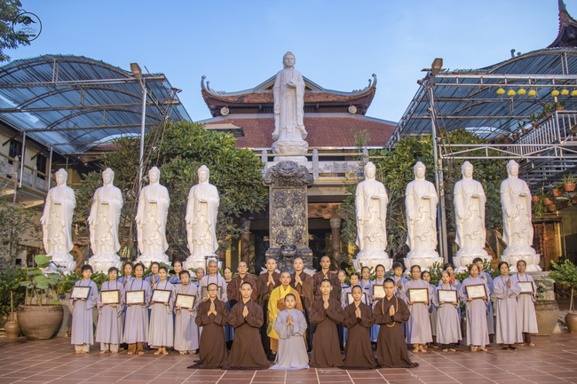 Being still the fragrance of virtue to thousands of years