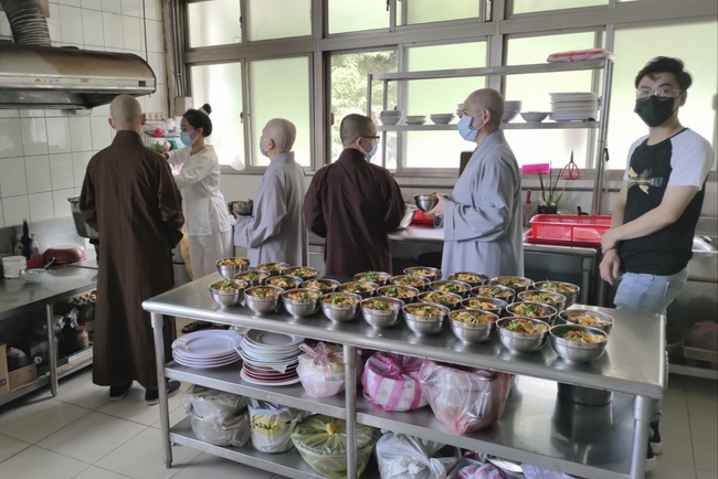 Ullambana away from home – Linh An (Linh Yin) Pagoda in Taipei, Taiwan