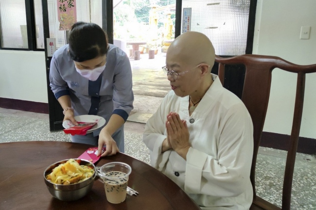 Ullambana away from home – Linh An (Linh Yin) Pagoda in Taipei, Taiwan