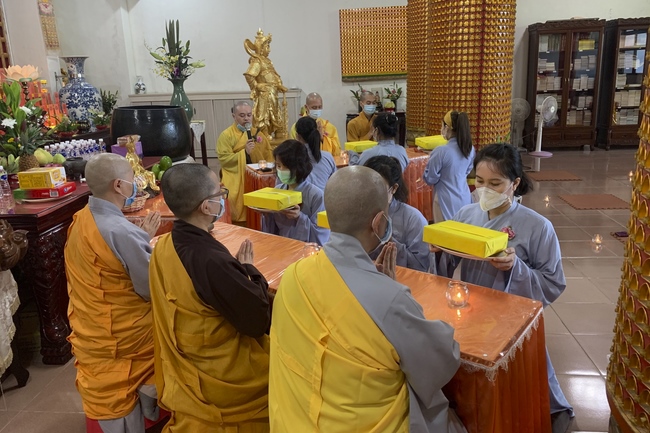 Ullambana away from home – Linh An (Linh Yin) Pagoda in Taipei, Taiwan