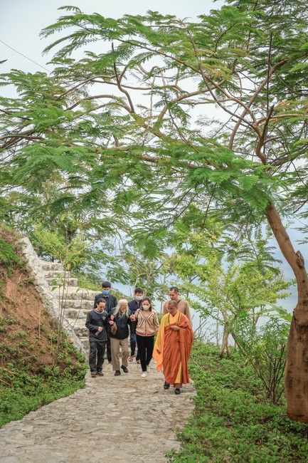 Ground breaking ceremony of Tu An Dien (Ha pagoda)