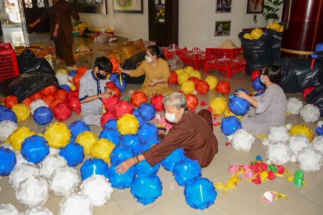 Preparation Activities to Welcome Year of Tiger (part 1)