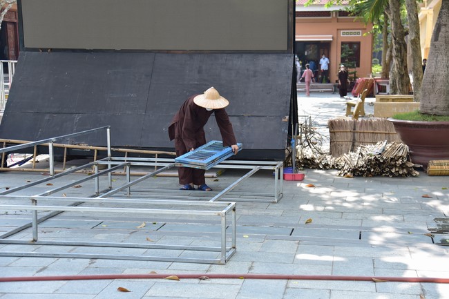 Preparation Activities to Welcome Year of Tiger (part 1)