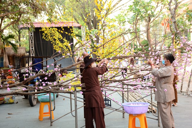 Preparation Activities to Welcome Year of Tiger (part 1)