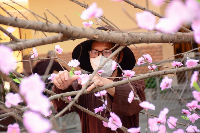 Preparation Activities to Welcome Year of Tiger (part 1)