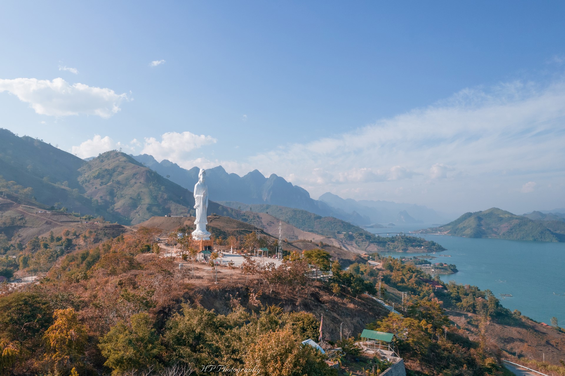 Non nước Tây Bắc - Cảnh sắc Quỳnh Nhai