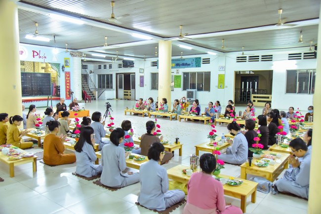 Tất niên lớp học tiếp cận kinh Nikāya