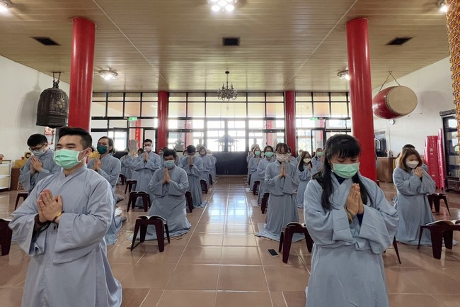 Year-end Retreat of Linh An pagoda – Repentant Ceremony