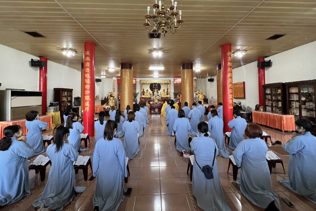 Year-end Retreat of Linh An pagoda – Repentant Ceremony