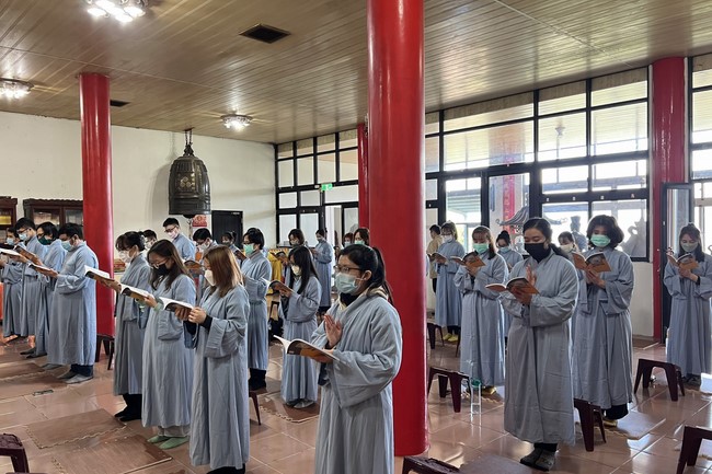 Year-end Retreat of Linh An pagoda – Repentant Ceremony