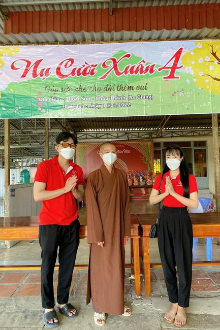 Spring Smile Program of  An Huong Pagoda
