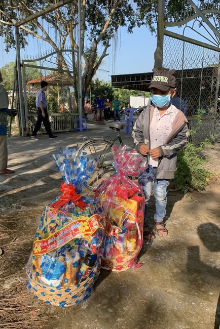 Spring Smile Program of  An Huong Pagoda