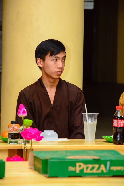 Year’s end party of balloons' Shaping group