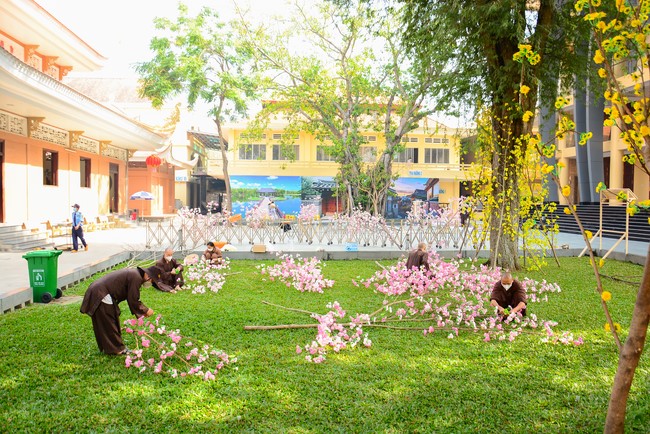 Preparation Activities to Welcome Year of Tiger (part 2)