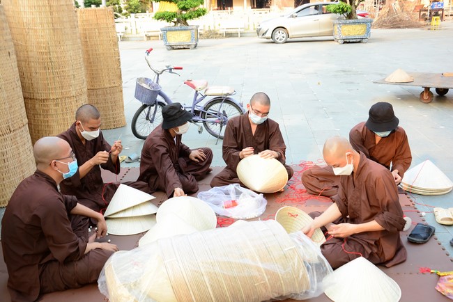 Preparation Activities to Welcome Year of Tiger (part 2)