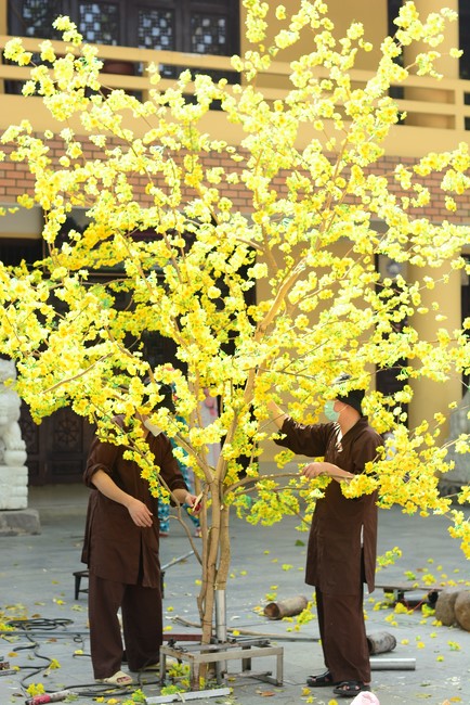 Preparation Activities to Welcome Year of Tiger (part 2)