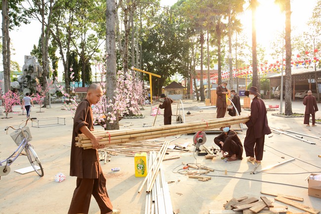 Preparation Activities to Welcome Year of Tiger (part 2)