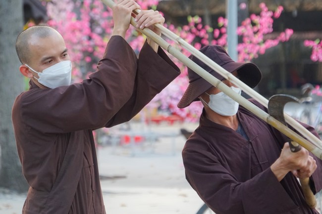 Preparation Activities to Welcome Year of Tiger (part 2)