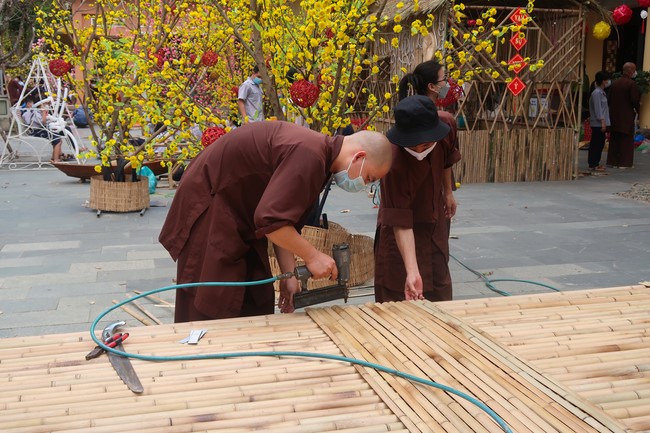 Preparation Activities to Welcome Year of Tiger (part 2)