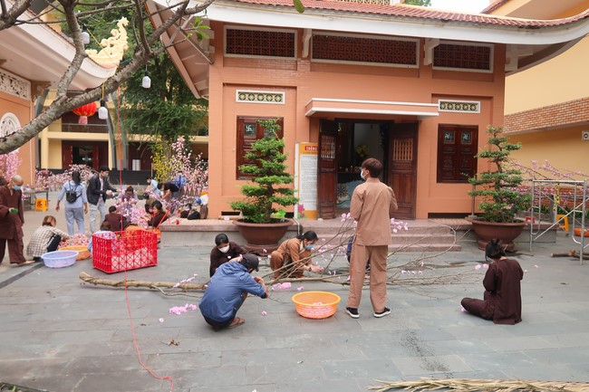 Preparation Activities to Welcome Year of Tiger (part 2)