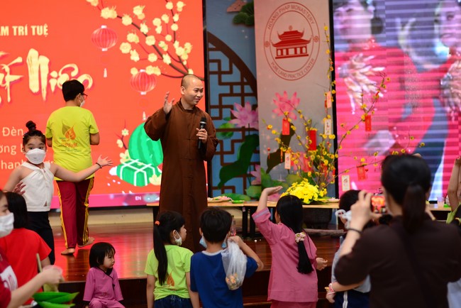 Gratitude Ceremony – Year End Party of the Nurturing Wisdom class