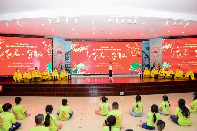 Gratitude Ceremony – Year End Party of the Nurturing Wisdom class