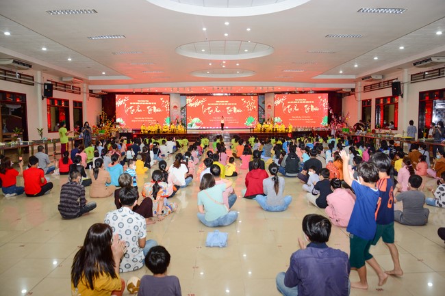 Gratitude Ceremony – Year End Party of the Nurturing Wisdom class